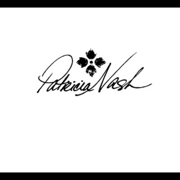 Meet your Posher, Lucky OFFERS WELCOMED‼️ - Picture 3 of 6